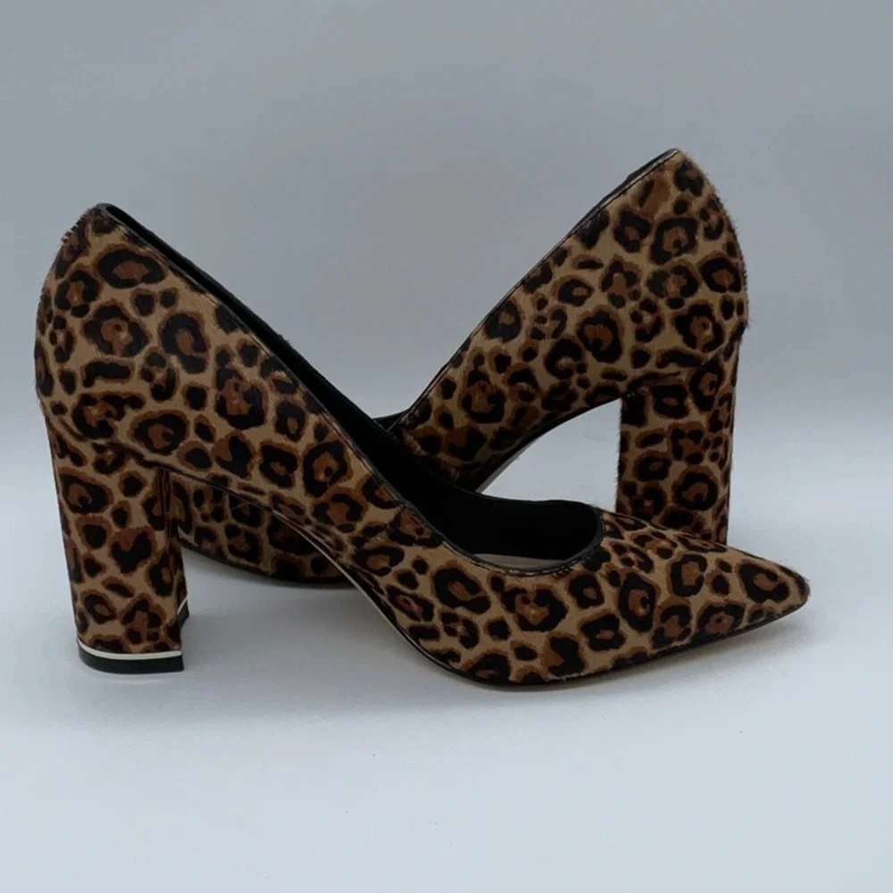 White House Black Market - Elisa Signature Leopard Black